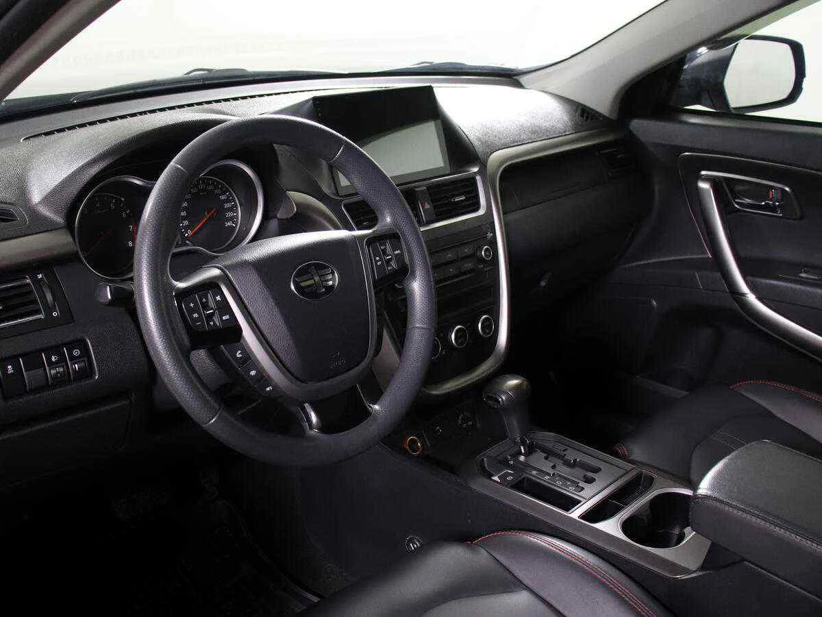 FAW Besturn X80, Черный, 2018, Автоматическая, 142 л.с., цена от 1 050 000 руб.