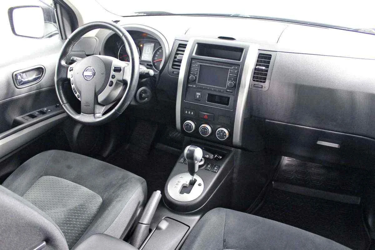 Nissan X-Trail, Серый, 2013, Вариатор, 169 л.с., цена от 839 000 руб.