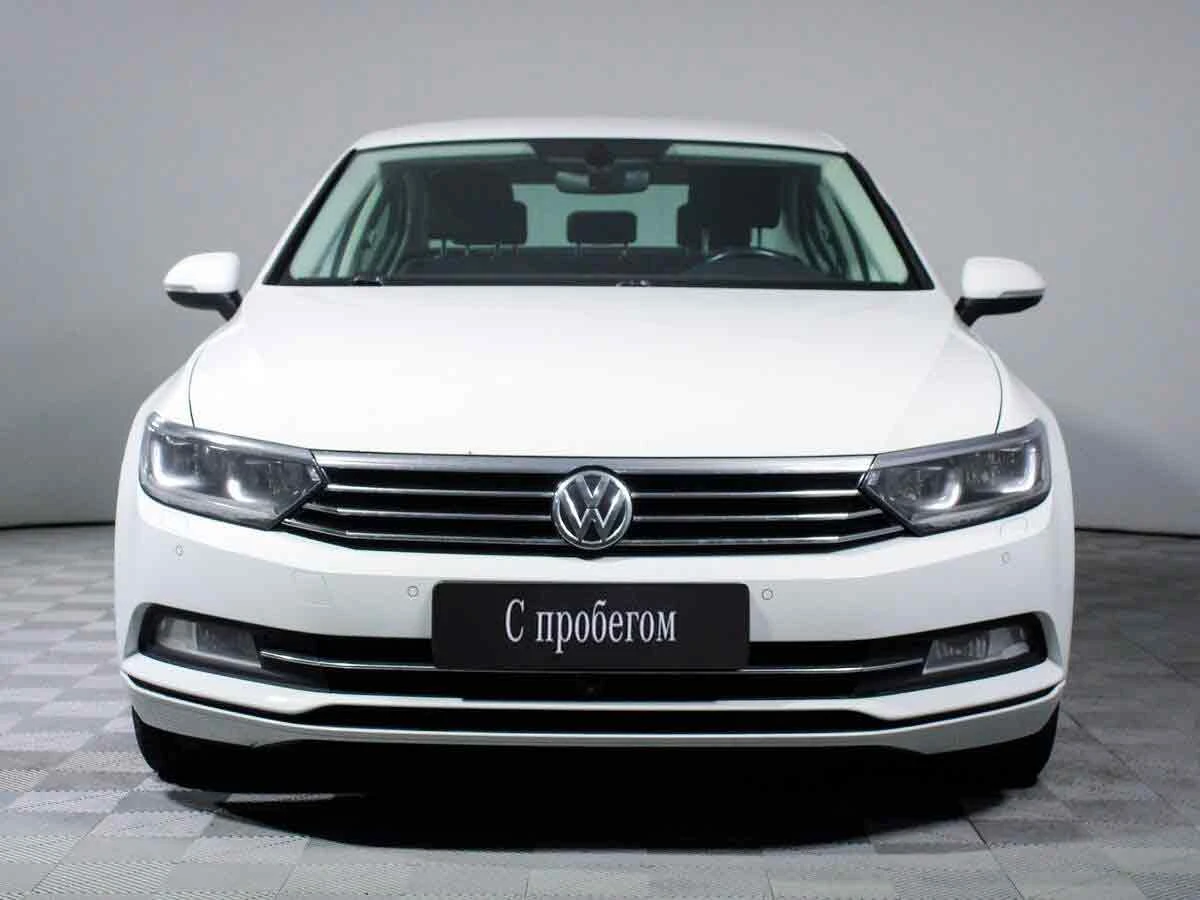 VOLKSWAGEN PASSAT, Белый, 2018, Робот, 150 л.с., цена от 1 216 000 руб.