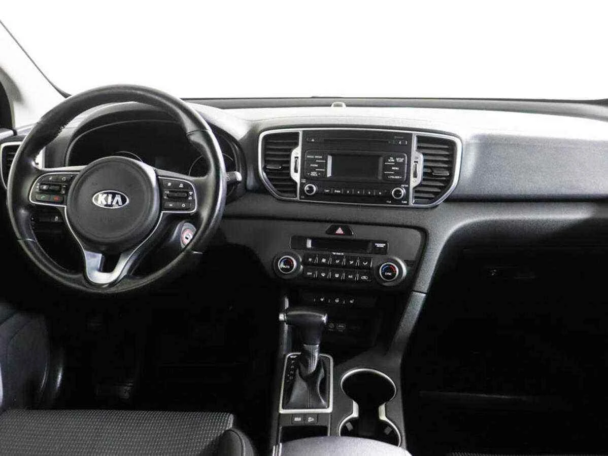 KIA Sportage, Коричневый, 2017, Робот, 150 л.с., цена от 1 350 000 руб.