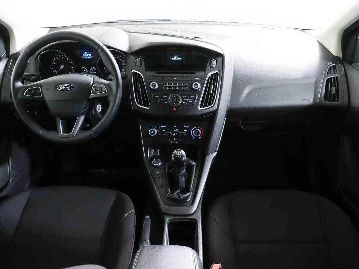 Ford Focus, Серый, 2018, Механическая, 125 л.с., цена от 911 000 руб.