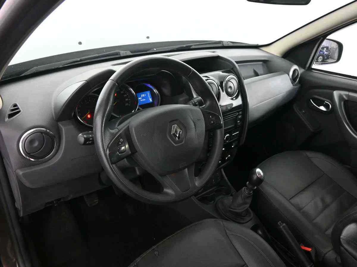 Renault Duster, Коричневый, 2016, Механическая, 109 л.с., цена от 1 125 000 руб.