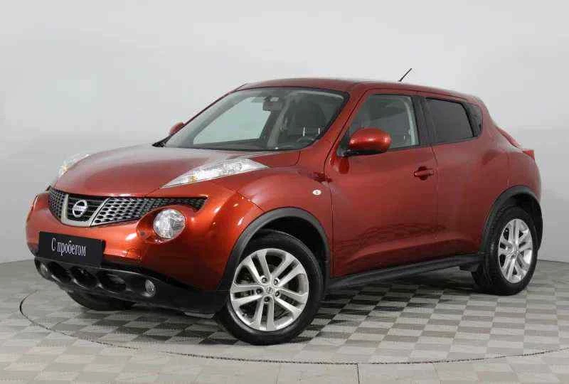 Nissan Juke, Красный, 2014, Вариатор, 117 л.с., цена от 599 500 руб.