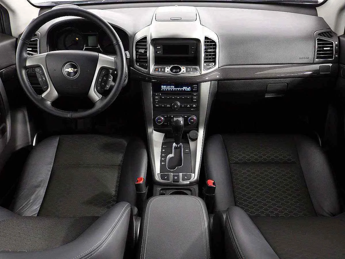 Chevrolet Captiva, Черный, 2015, Автоматическая, 167 л.с., цена от 1 238 000 руб.