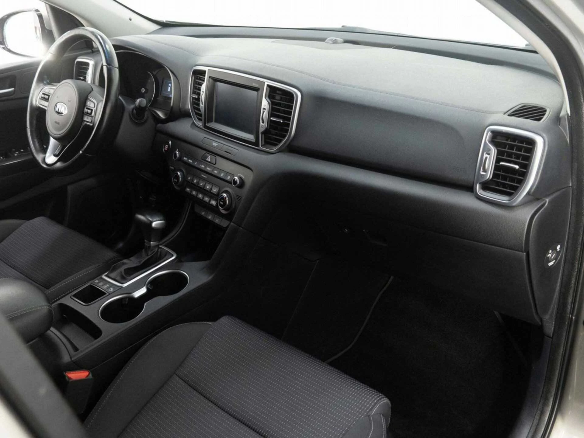 KIA SPORTAGE, Бежевый, 2017, Автоматическая, 150 л.с., цена от 1 152 000 руб.