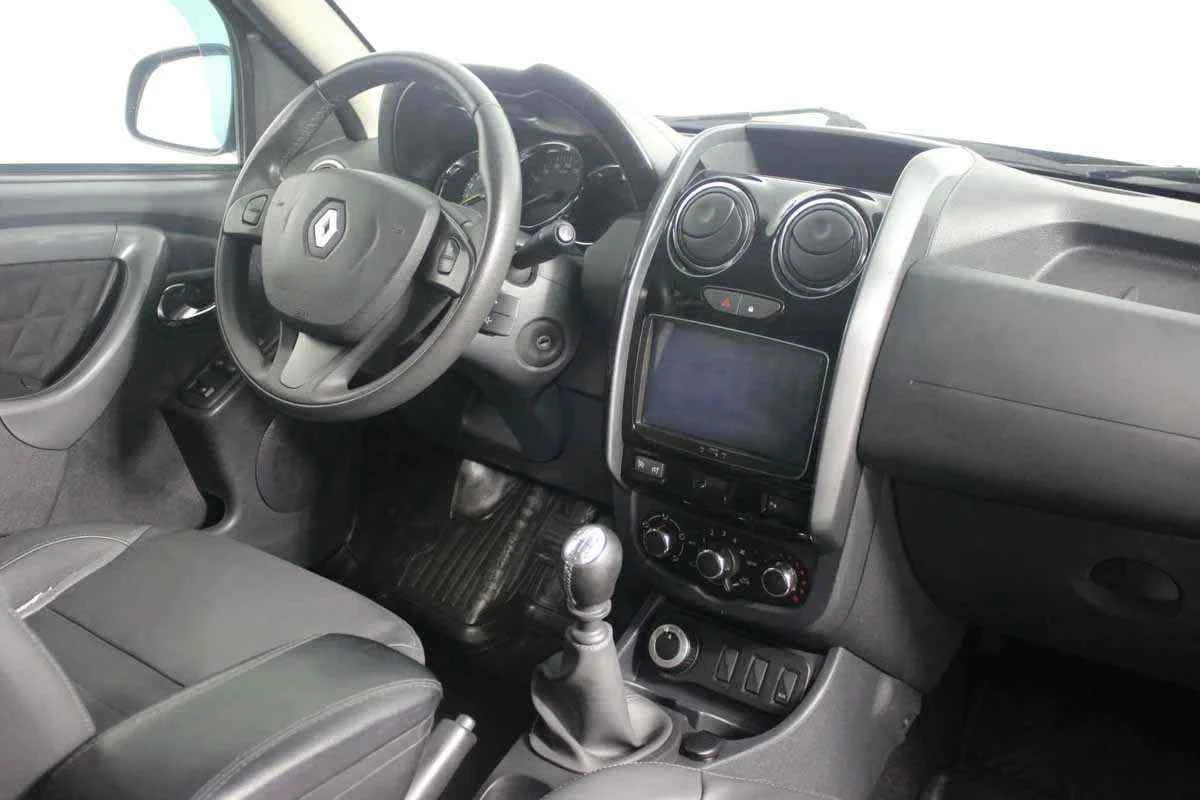 Renault Duster, Коричневый, 2016, Механическая, 146 л.с., цена от 867 000 руб.