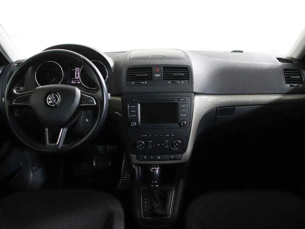 Skoda Yeti, Синий, 2014, Робот, 152 л.с., цена от 675 000 руб.