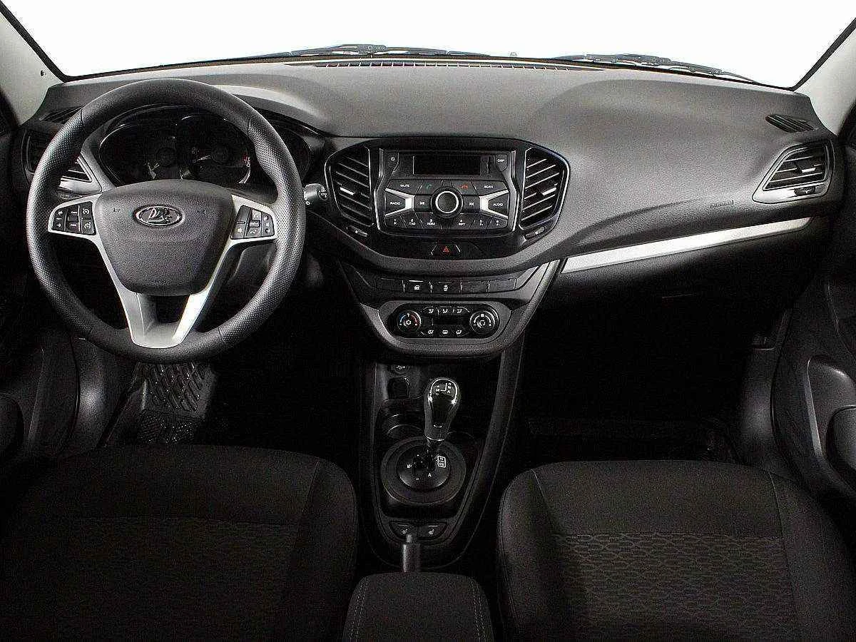 LADA Vesta, Белый, 2018, Робот, 106 л.с., цена от 445 000 руб.