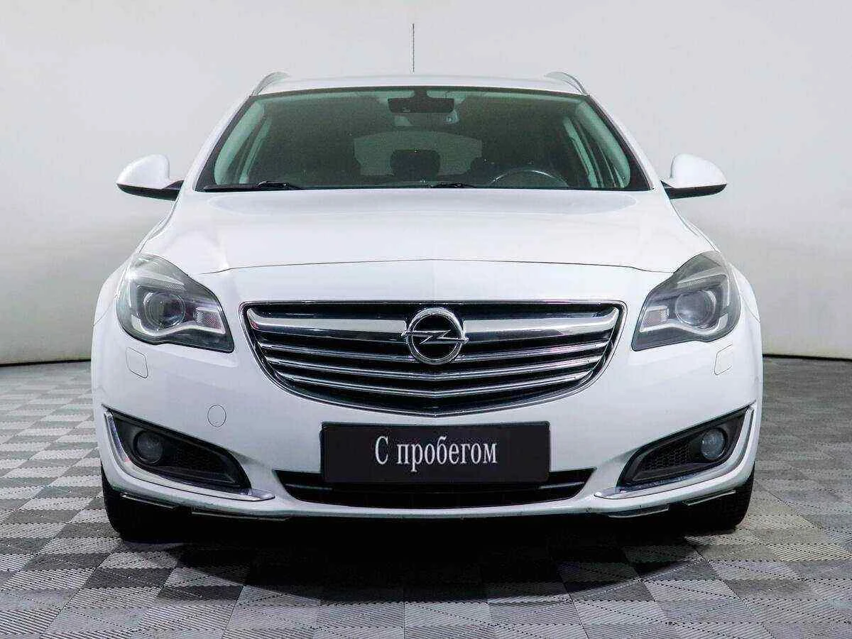 Opel Insignia, Белый, 2014, Автоматическая, 170 л.с., цена от 589 000 руб.