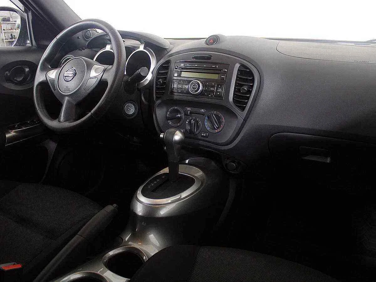 Nissan Juke, Красный, 2013, Вариатор, 117 л.с., цена от 570 000 руб.