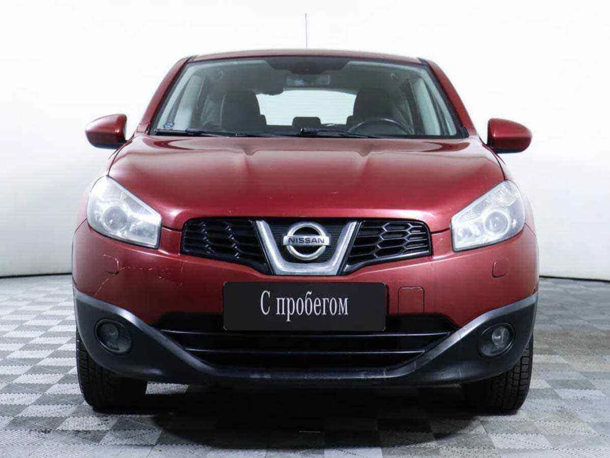 Nissan Qashqai, Красный, 2011, Вариатор, 141 л.с., цена от 445 000 руб.