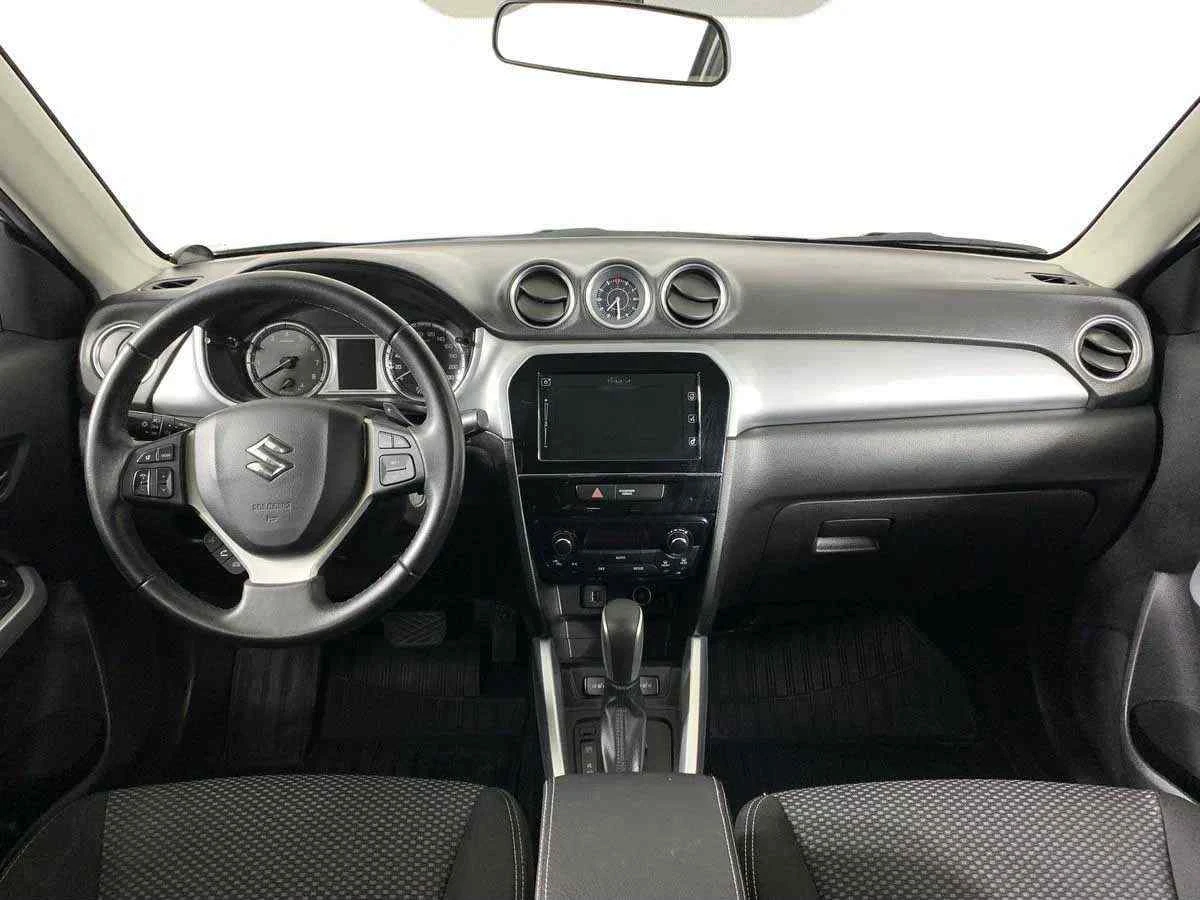 Suzuki Vitara, Серебряный, 2015, Автоматическая, 117 л.с., цена от 975 000 руб.