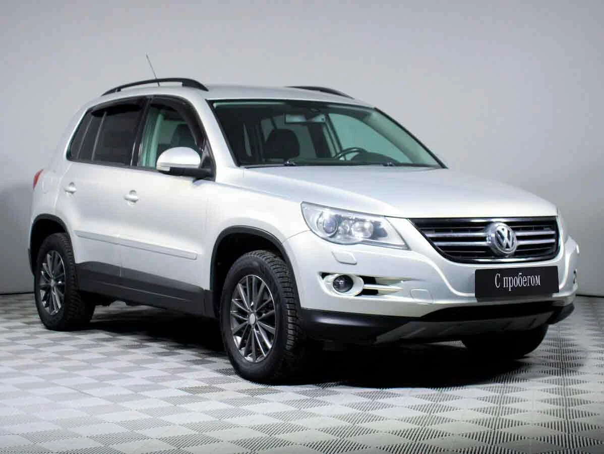 VOLKSWAGEN TIGUAN, Серебряный, 2011, Автоматическая, 170 л.с., цена от 851 200 руб.