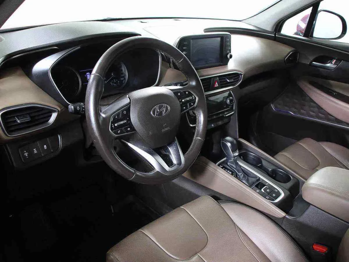Hyundai Santa Fe, Красный, 2018, Автоматическая, 200 л.с., цена от 1 483 000 руб.