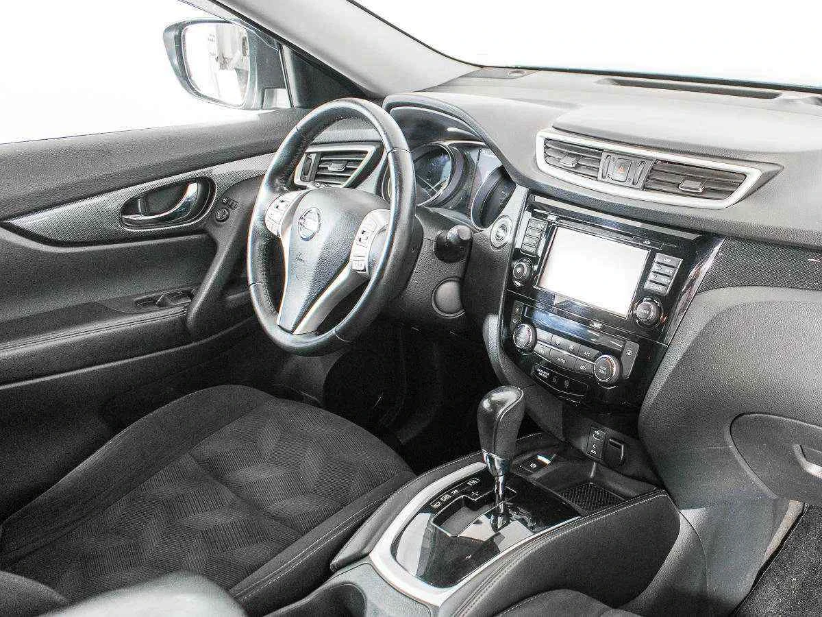 Nissan X-Trail, Серебряный, 2015, Вариатор, 147 л.с., цена от 929 000 руб.