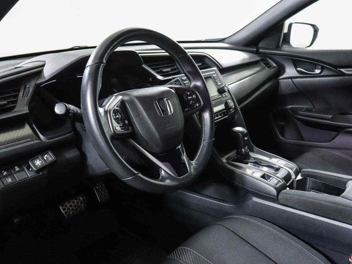 Honda Civic, Белый, 2018, Вариатор, 182 л.с., цена от 1 199 000 руб.