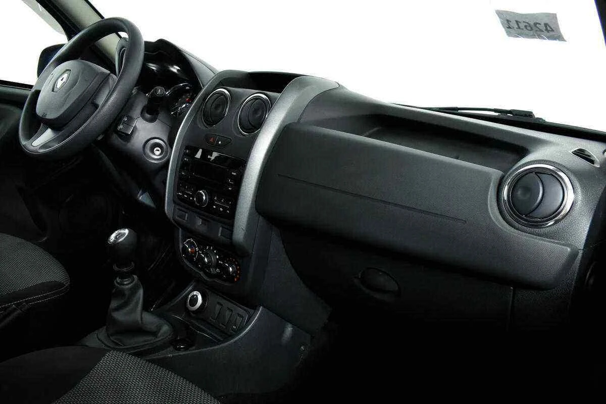 Renault Duster, Зеленый, 2020, Механическая, 114 л.с., цена от 1 183 000 руб.