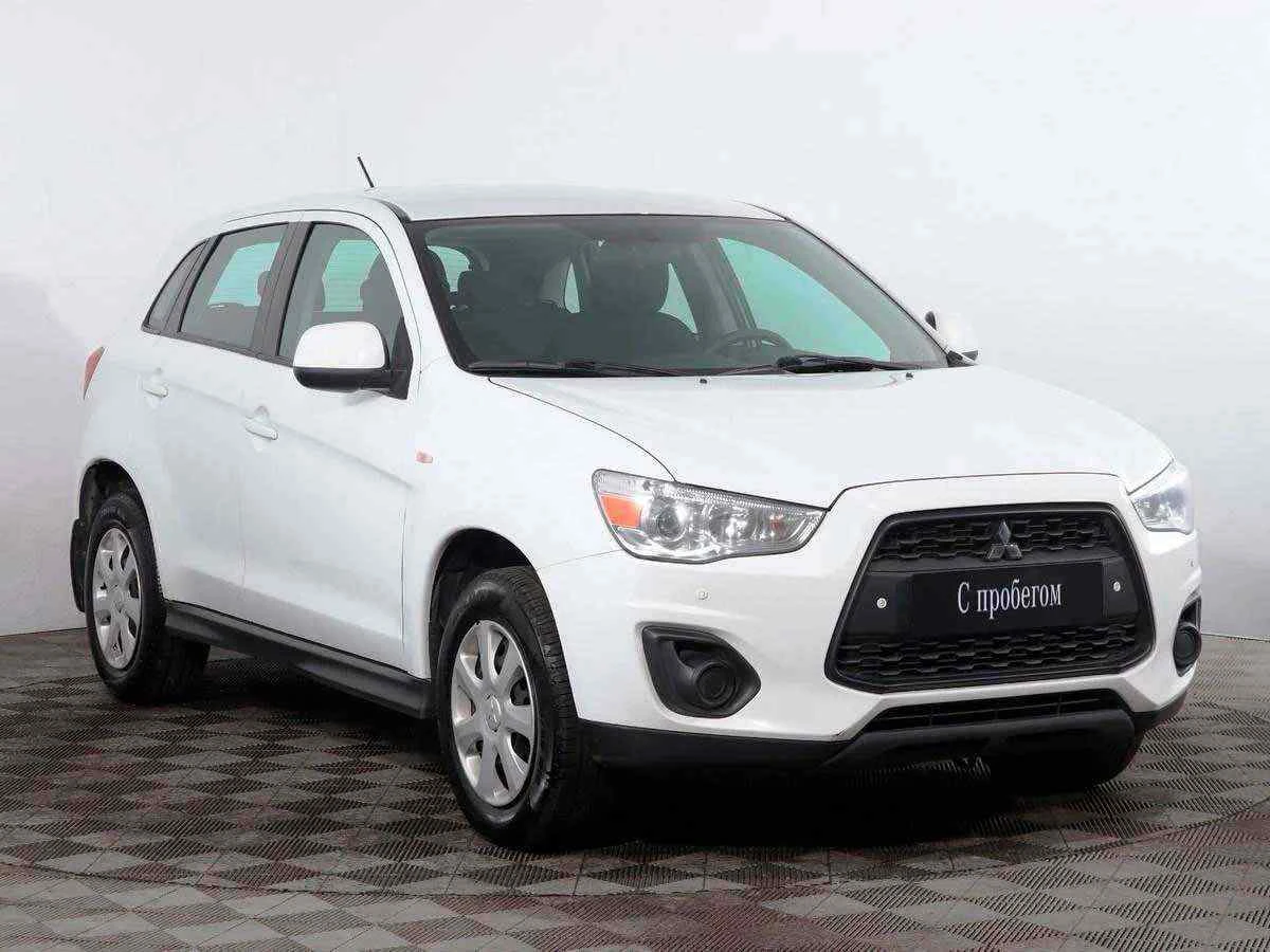 Mitsubishi ASX, Белый, 2014, Вариатор, 140 л.с., цена от 615 000 руб.