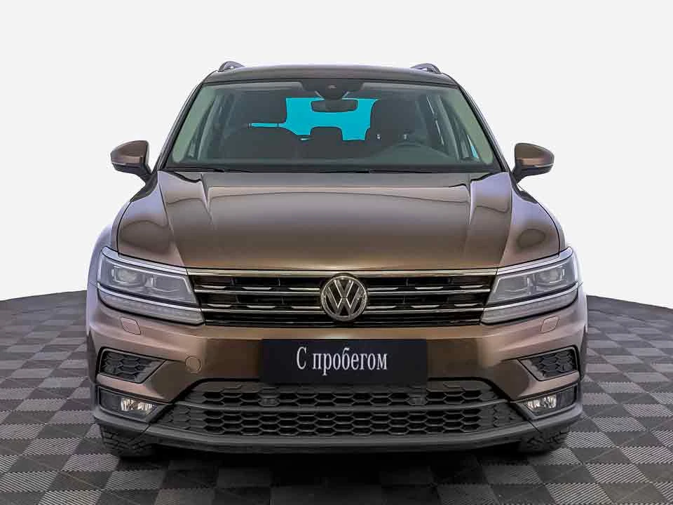 VOLKSWAGEN TIGUAN, Коричневый, 2019, Робот, 180 л.с., цена от 1 913 600 руб.