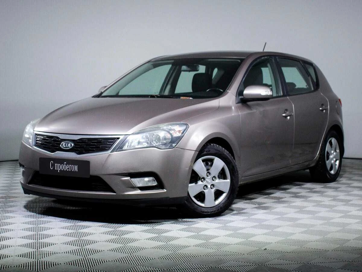 KIA CEED, Бежевый, 2010, Автоматическая, 122 л.с., цена от 544 000 руб.