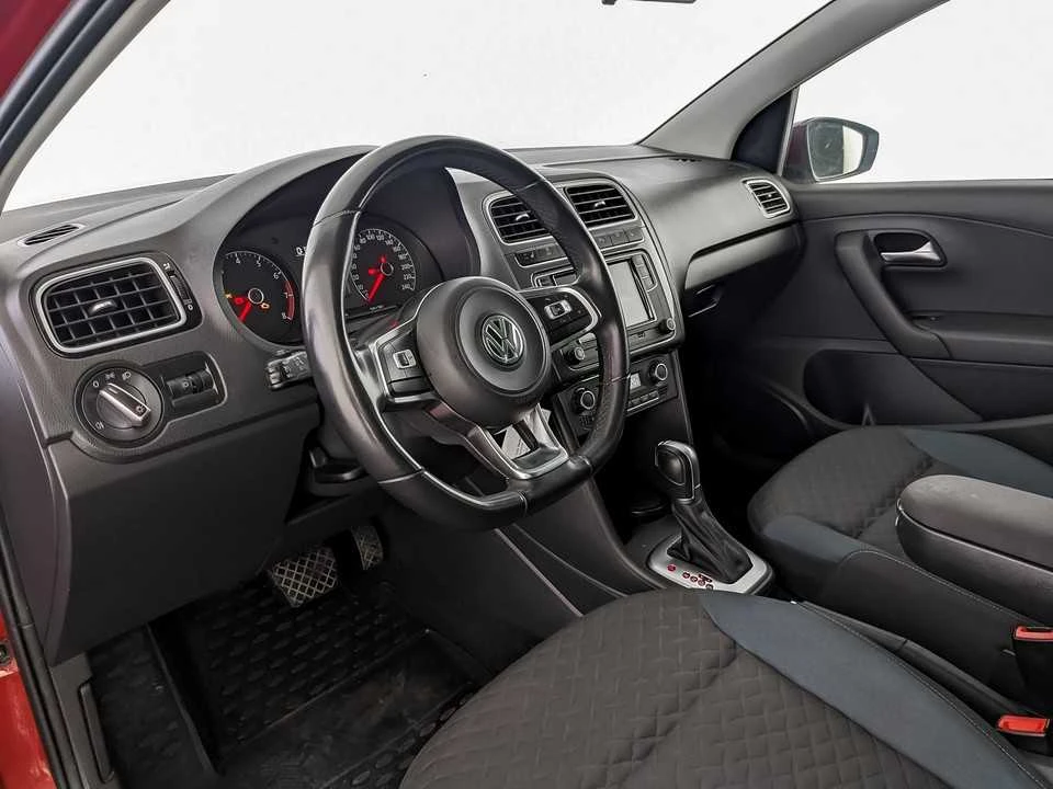 VOLKSWAGEN POLO, Красный, 2019, Робот, 125 л.с., цена от 857 600 руб.