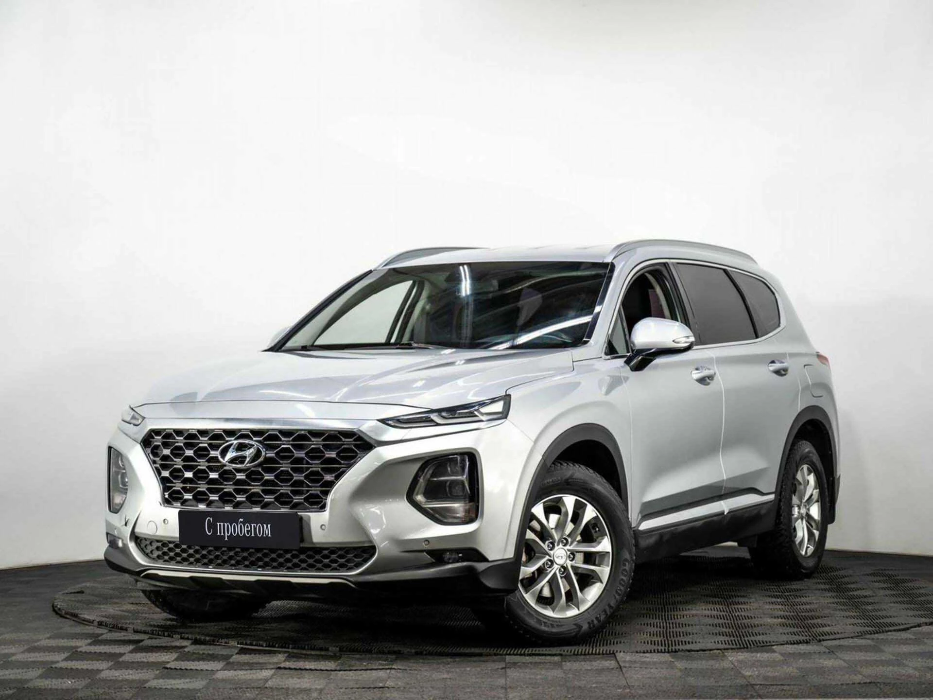HYUNDAI SANTA FE, Серебряный, 2019, Автоматическая, 200 л.с., цена от 1 843 200 руб.