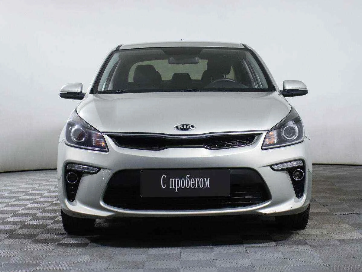 KIA Rio, Серебряный, 2018, Автоматическая, 123 л.с., цена от 860 000 руб.