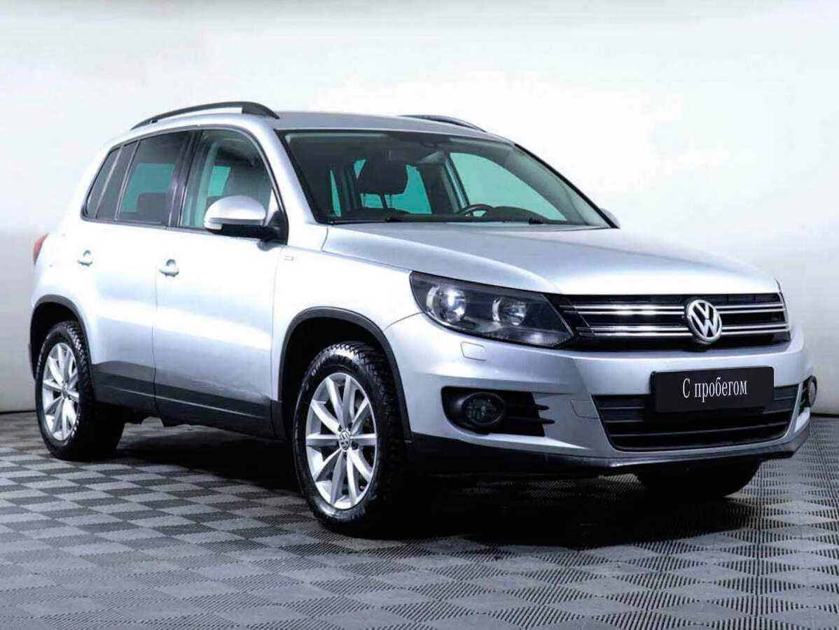 Volkswagen Tiguan, Серебряный, 2016, Автоматическая, 180 л.с., цена от 937 000 руб.