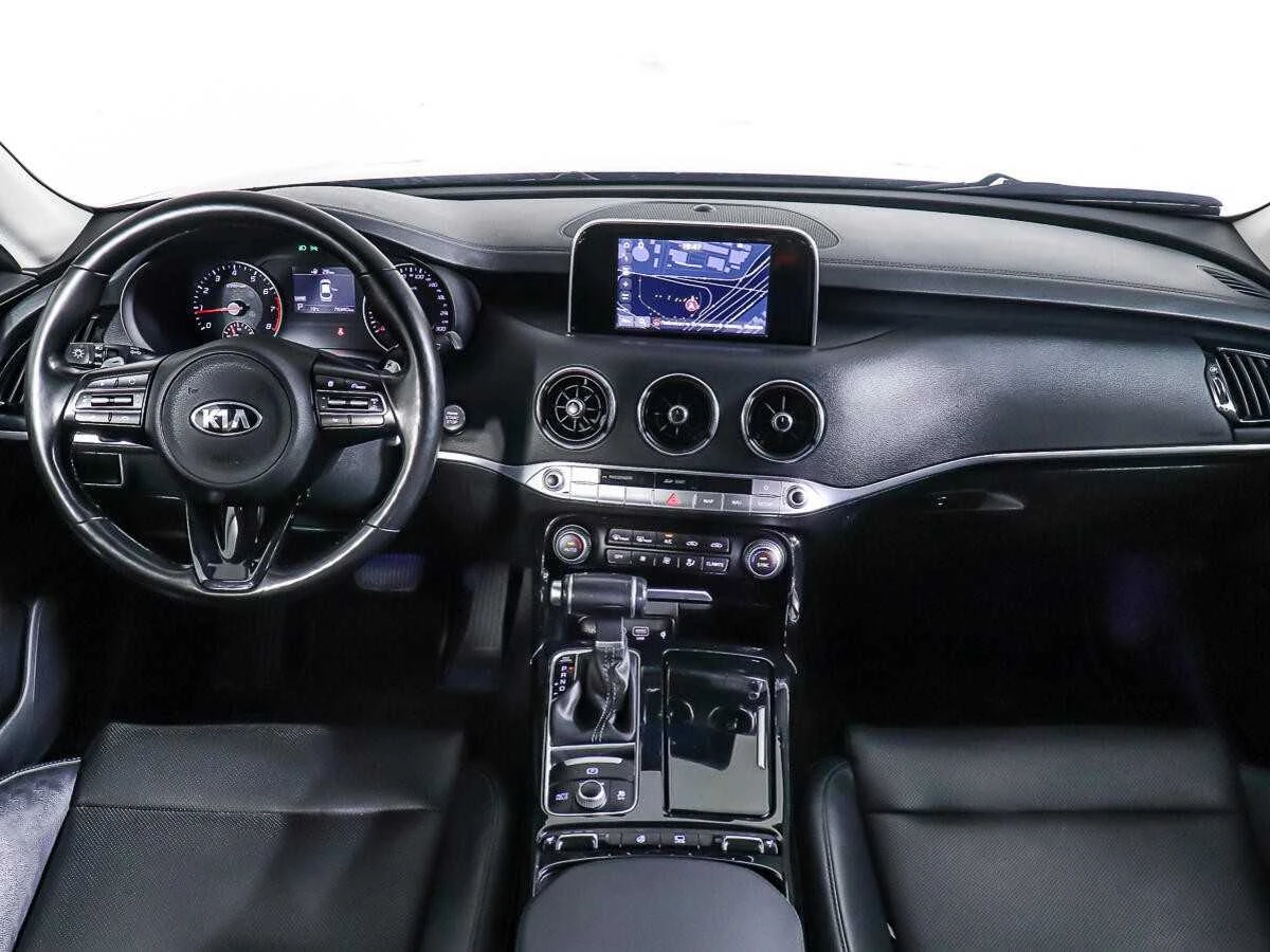 KIA STINGER, Черный, 2018, Автоматическая, 247 л.с., цена от 1 856 000 руб.