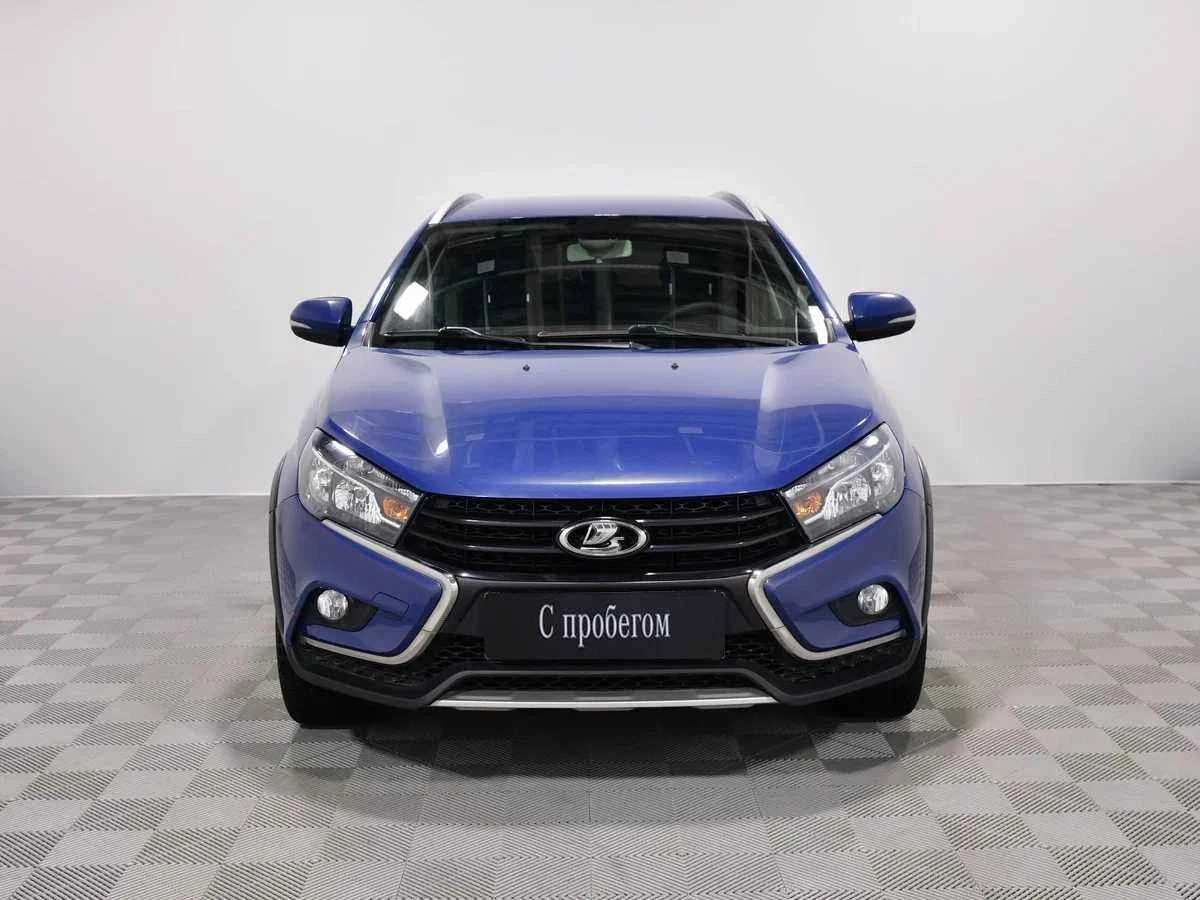 LADA Vesta SW Cross, Синий, 2019, Робот, 122 л.с., цена от 816 000 руб.
