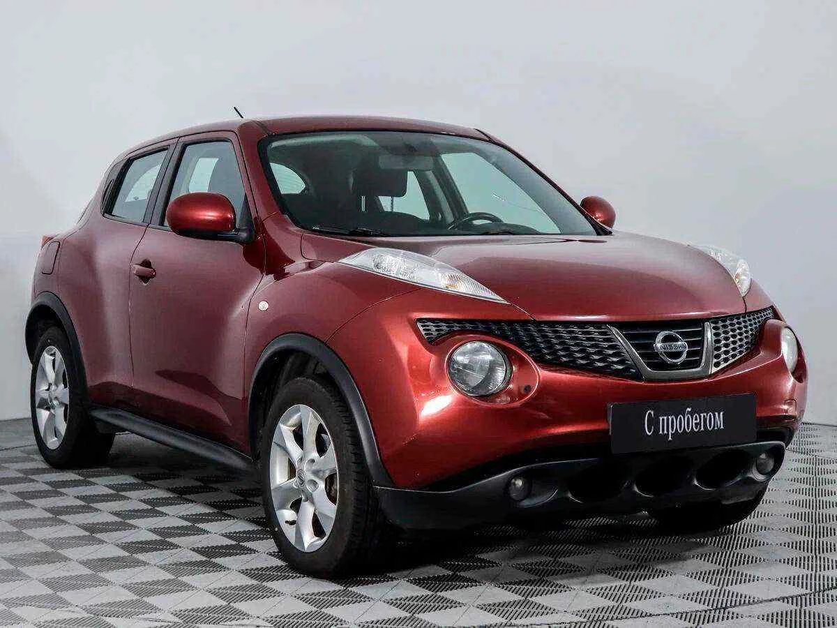 Nissan Juke, Красный, 2012, Вариатор, 117 л.с., цена от 482 000 руб.