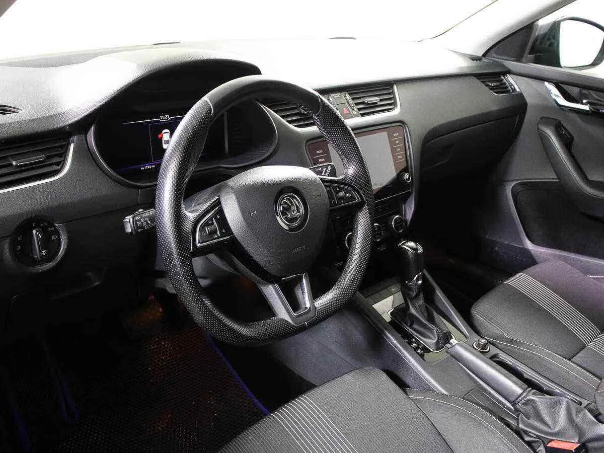 Skoda Octavia, Синий, 2018, Робот, 150 л.с., цена от 1 033 000 руб.