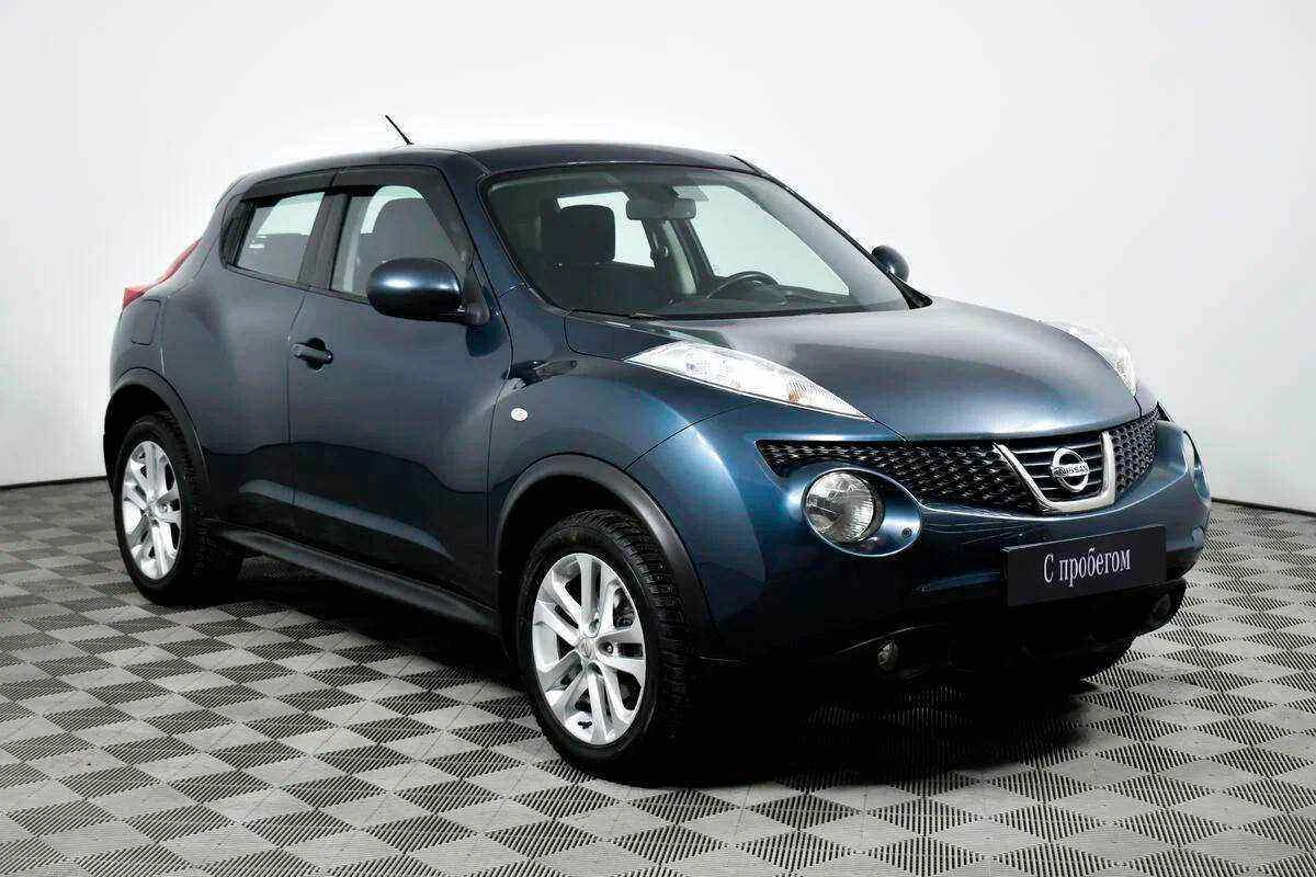 Nissan Juke, Синий, 2013, Механическая, 117 л.с., цена от 582 000 руб.