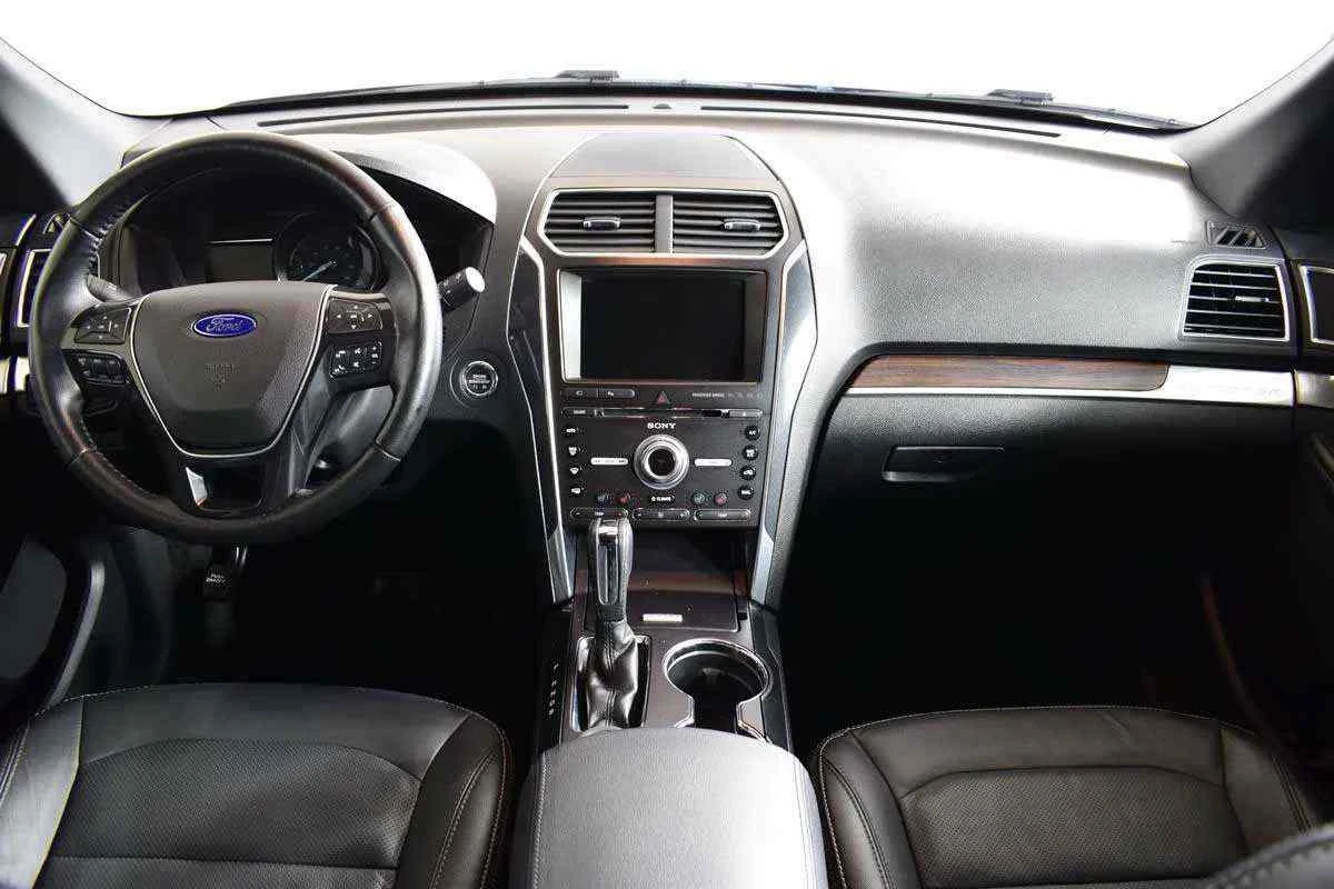 Ford Explorer, Серый, 2016, Автоматическая, 249 л.с., цена от 2 049 000 руб.