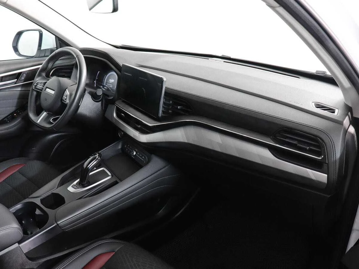 HAVAL F7X, Белый, 2022, Робот, 150 л.с., цена от 1 727 200 руб.