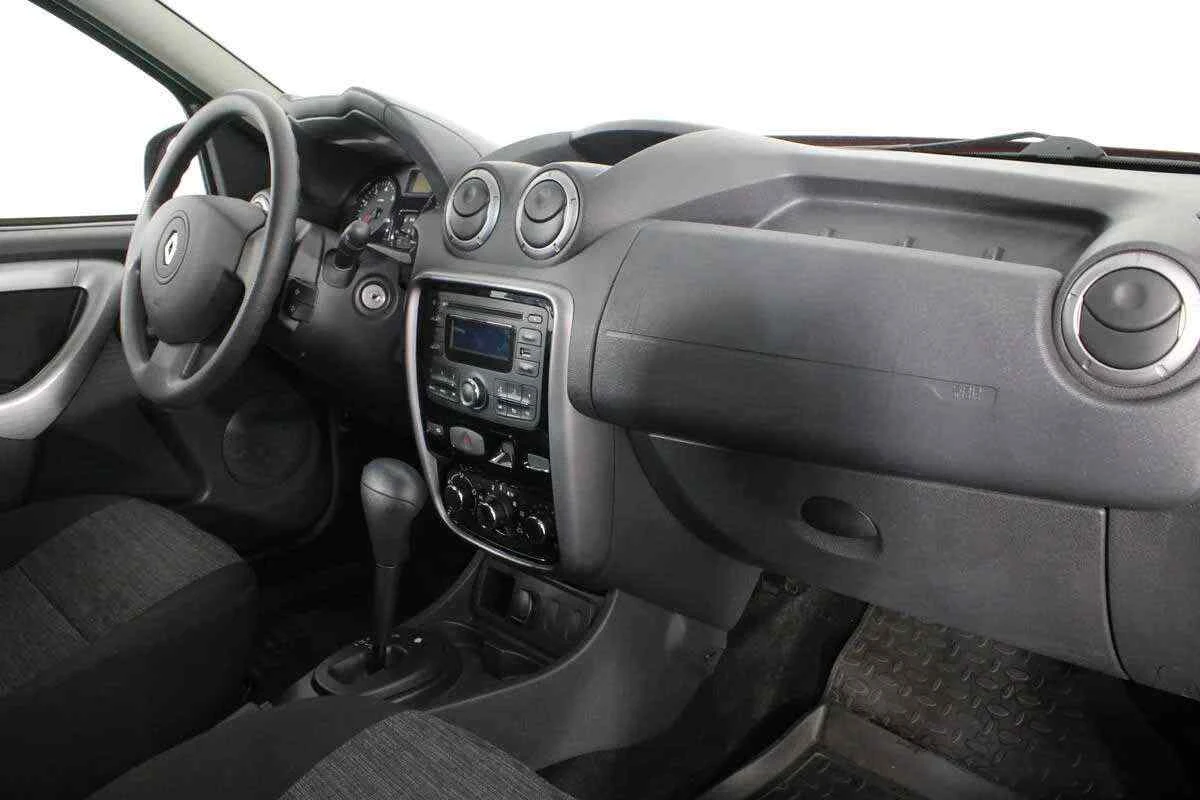 Renault Duster, Красный, 2013, Автоматическая, 135 л.с., цена от 683 000 руб.