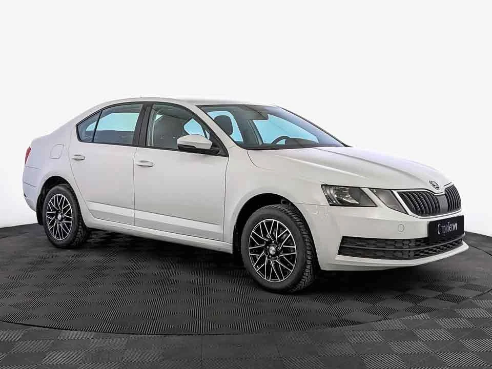 SKODA OCTAVIA, Белый, 2020, Автоматическая, 110 л.с., цена от 1 129 600 руб.