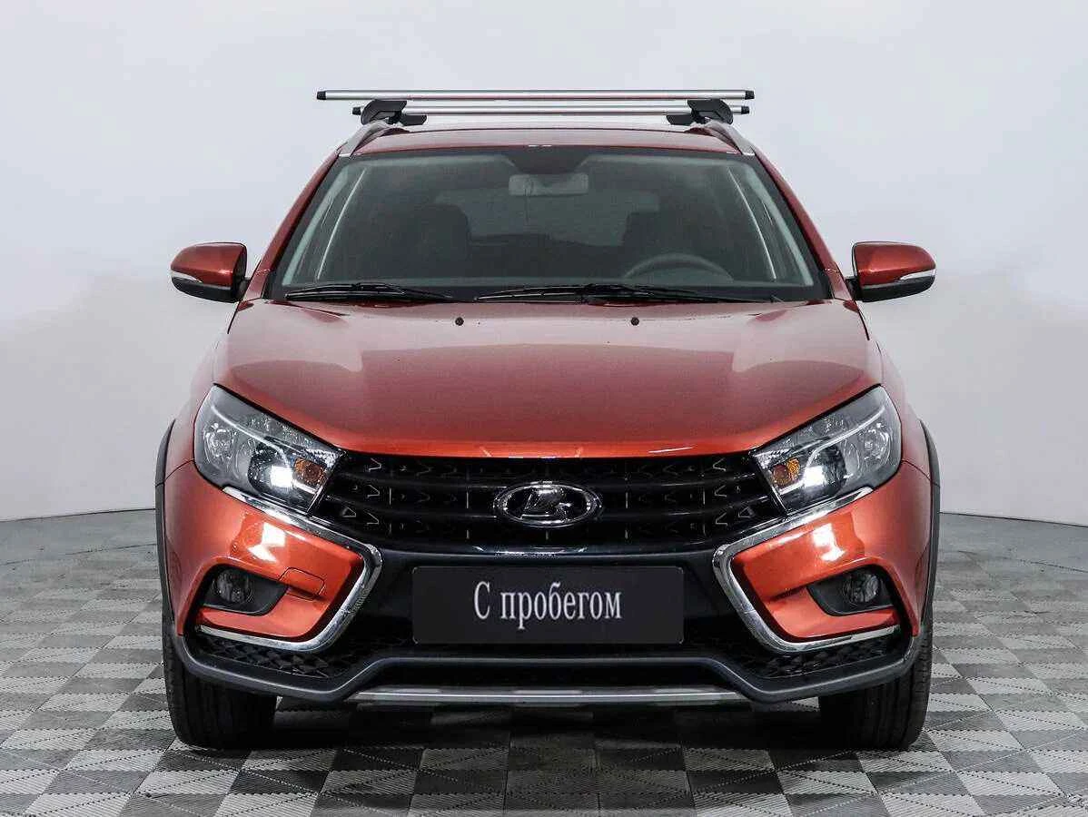 LADA Vesta SW Cross, Красный, 2019, Механическая, 122 л.с., цена от 838 000 руб.