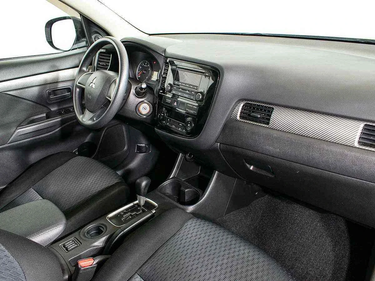 Mitsubishi Outlander, Серебряный, 2012, Вариатор, 146 л.с., цена от 911 000 руб.