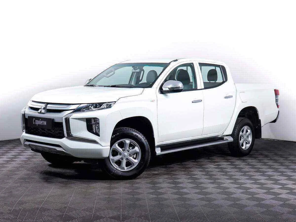 Mitsubishi L200, Белый, 2022, Механическая, 181 л.с., цена от 2 799 000 руб.