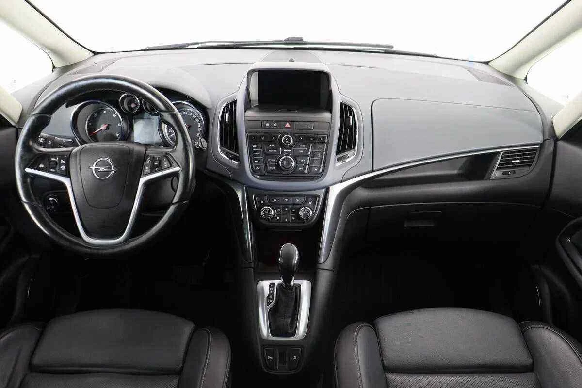 Opel Zafira, Зеленый, 2012, Автоматическая, 165 л.с., цена от 785 100 руб.