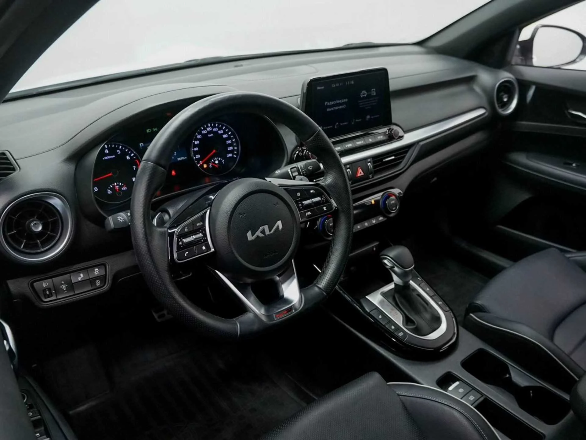KIA CERATO, Белый, 2022, Автоматическая, 150 л.с., цена от 1 504 000 руб.