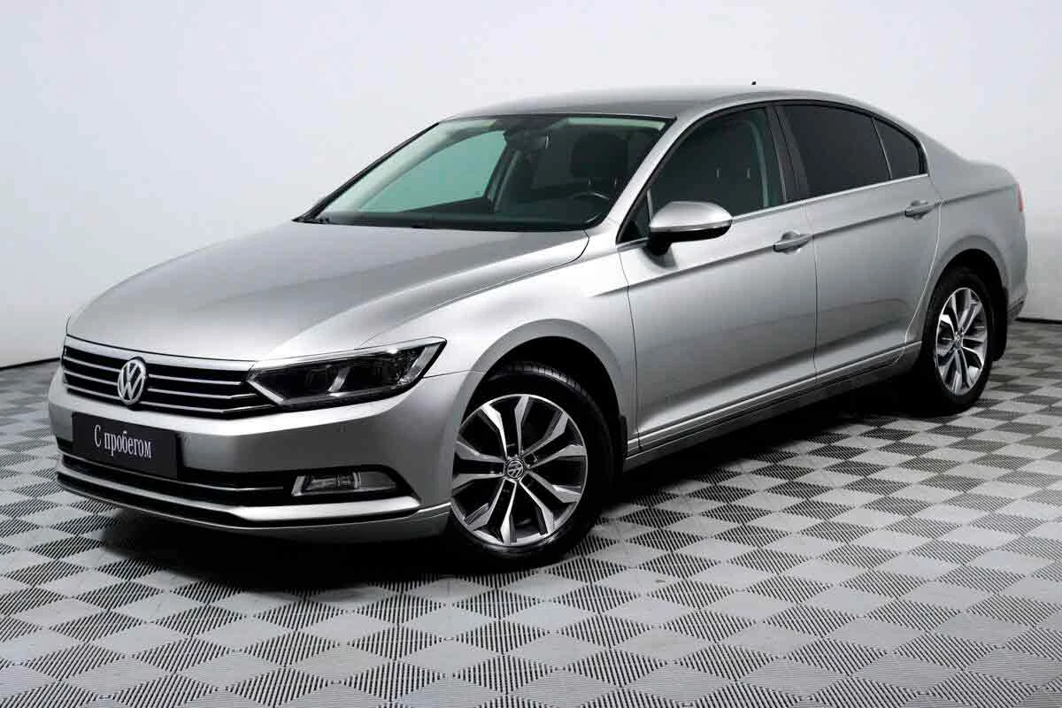 VOLKSWAGEN PASSAT, Серебряный, 2015, Робот, 150 л.с., цена от 1 280 000 руб.