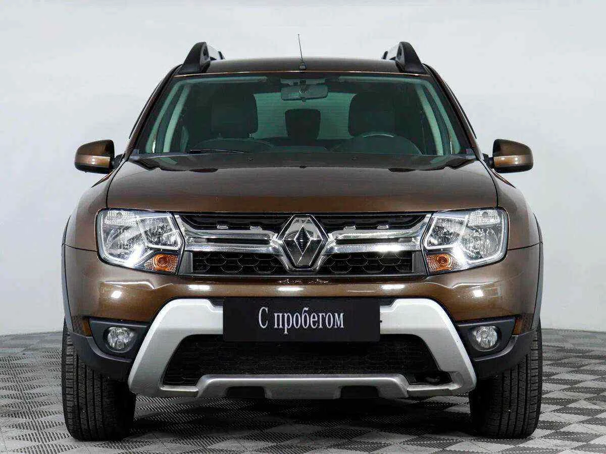 Renault Duster, Коричневый, 2017, Механическая, 114 л.с., цена от 1 120 000 руб.