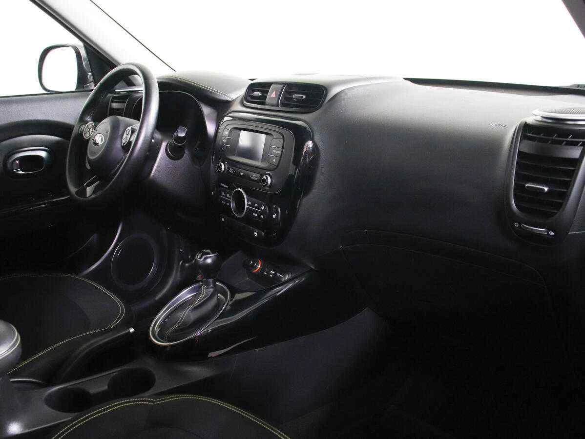 KIA Soul, Серый, 2016, Автоматическая, 124 л.с., цена от 880 000 руб.