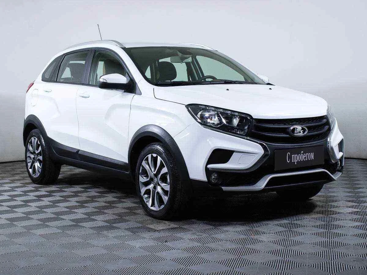 LADA XRAY Cross, Белый, 2020, Механическая, 122 л.с., цена от 993 000 руб.