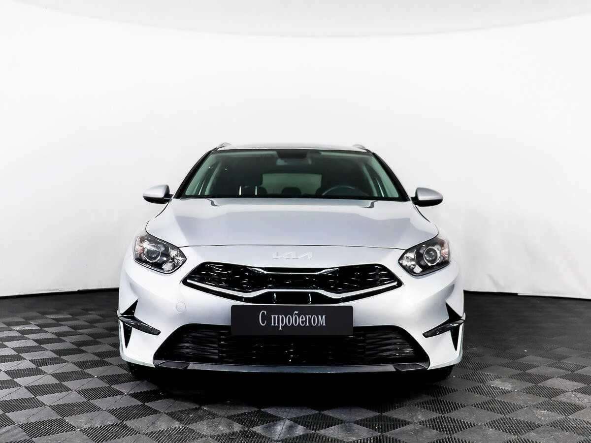 KIA CEED, Серебряный, 2021, Автоматическая, 128 л.с., цена от 1 480 000 руб.