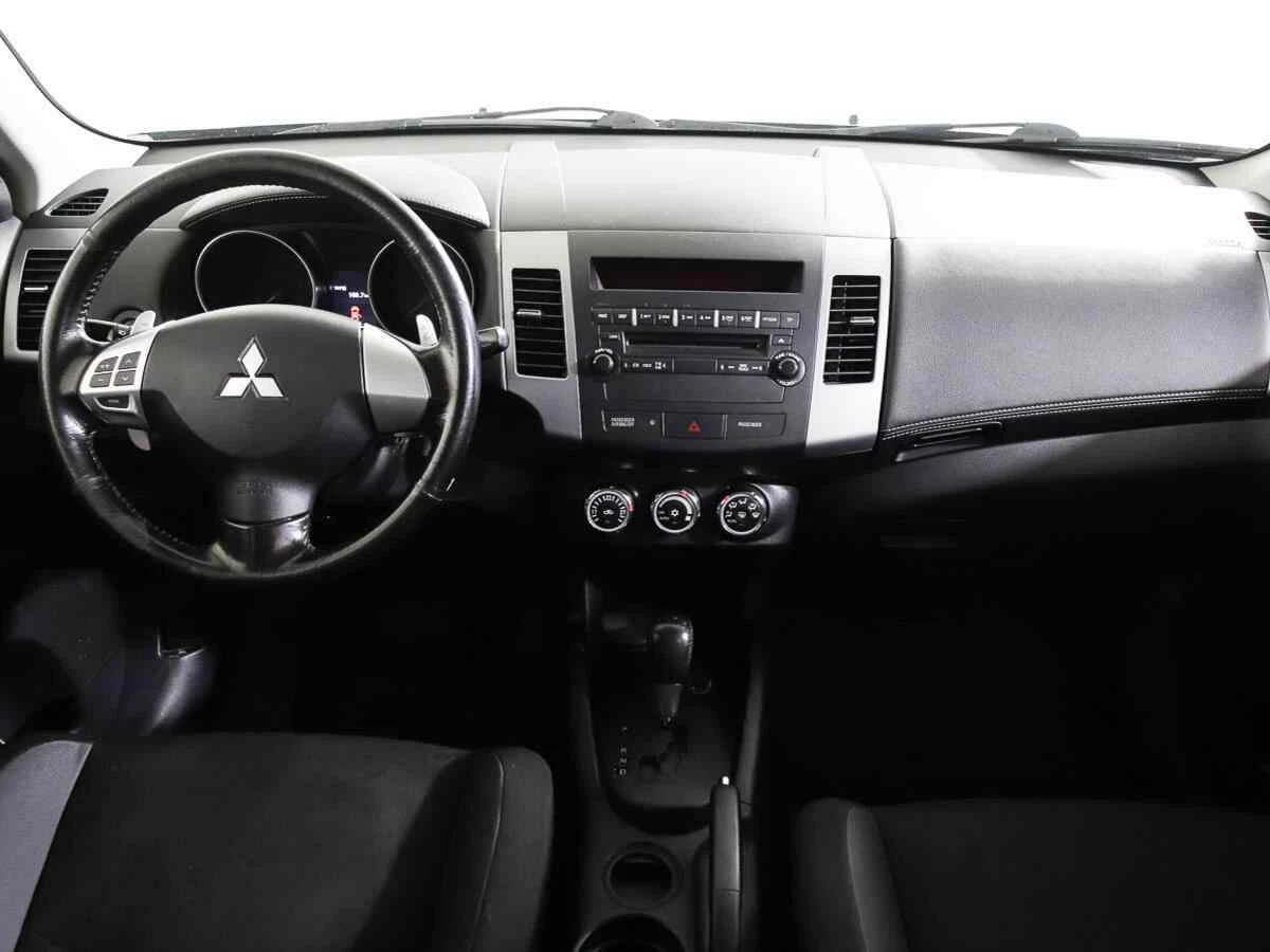 Mitsubishi Outlander, Черный, 2011, Вариатор, 170 л.с., цена от 649 000 руб.