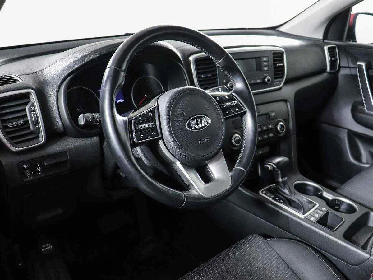 KIA Sportage, Красный, 2019, Автоматическая, 150 л.с., цена от 1 850 800 руб.