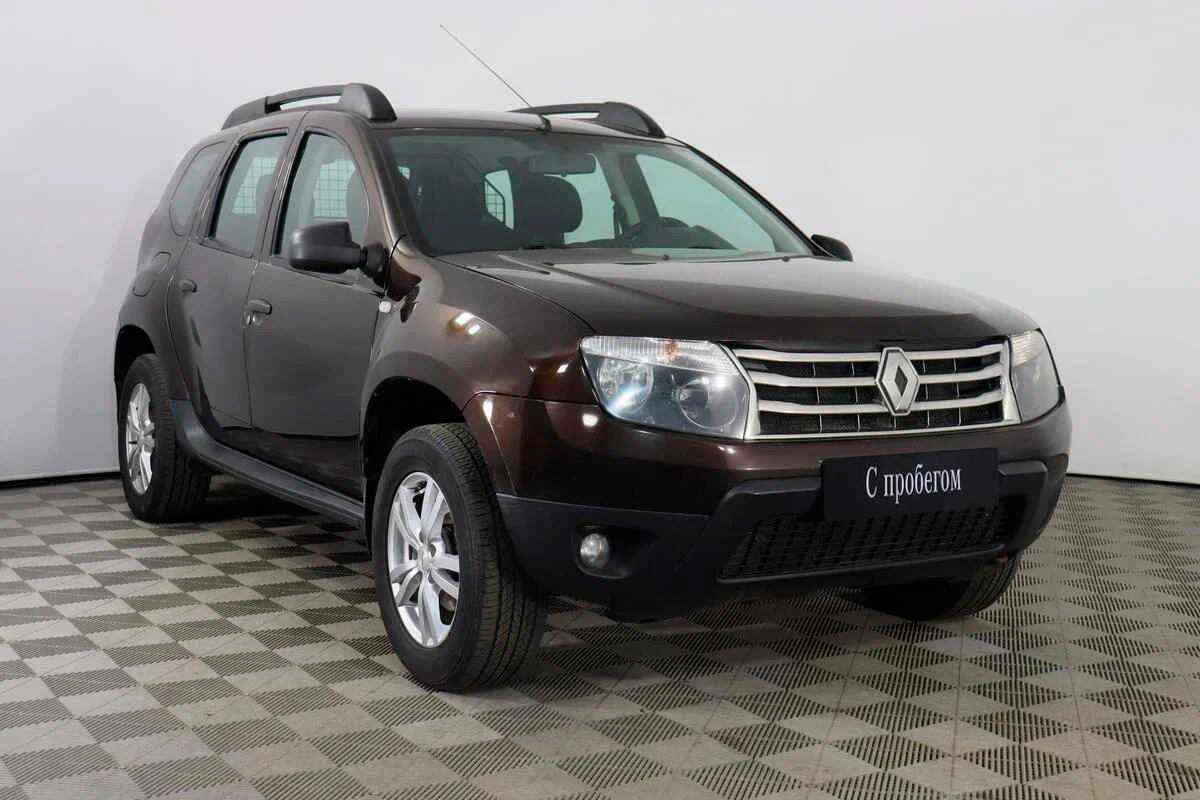 Renault Duster, Коричневый, 2014, Механическая, 135 л.с., цена от 481 000 руб.